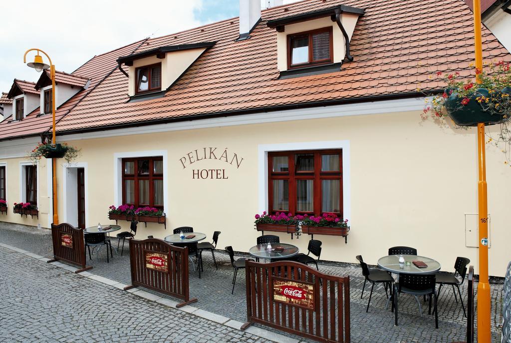 Hotel Pelikan Trebon Exterior photo